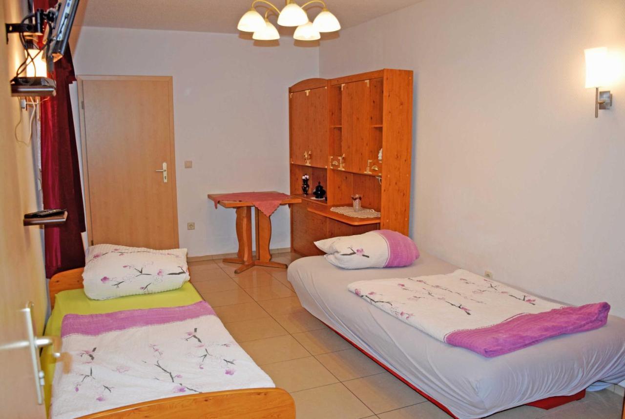 Ferienwohnung/ Ferienzimmer Asche Aschersleben Eksteriør bilde