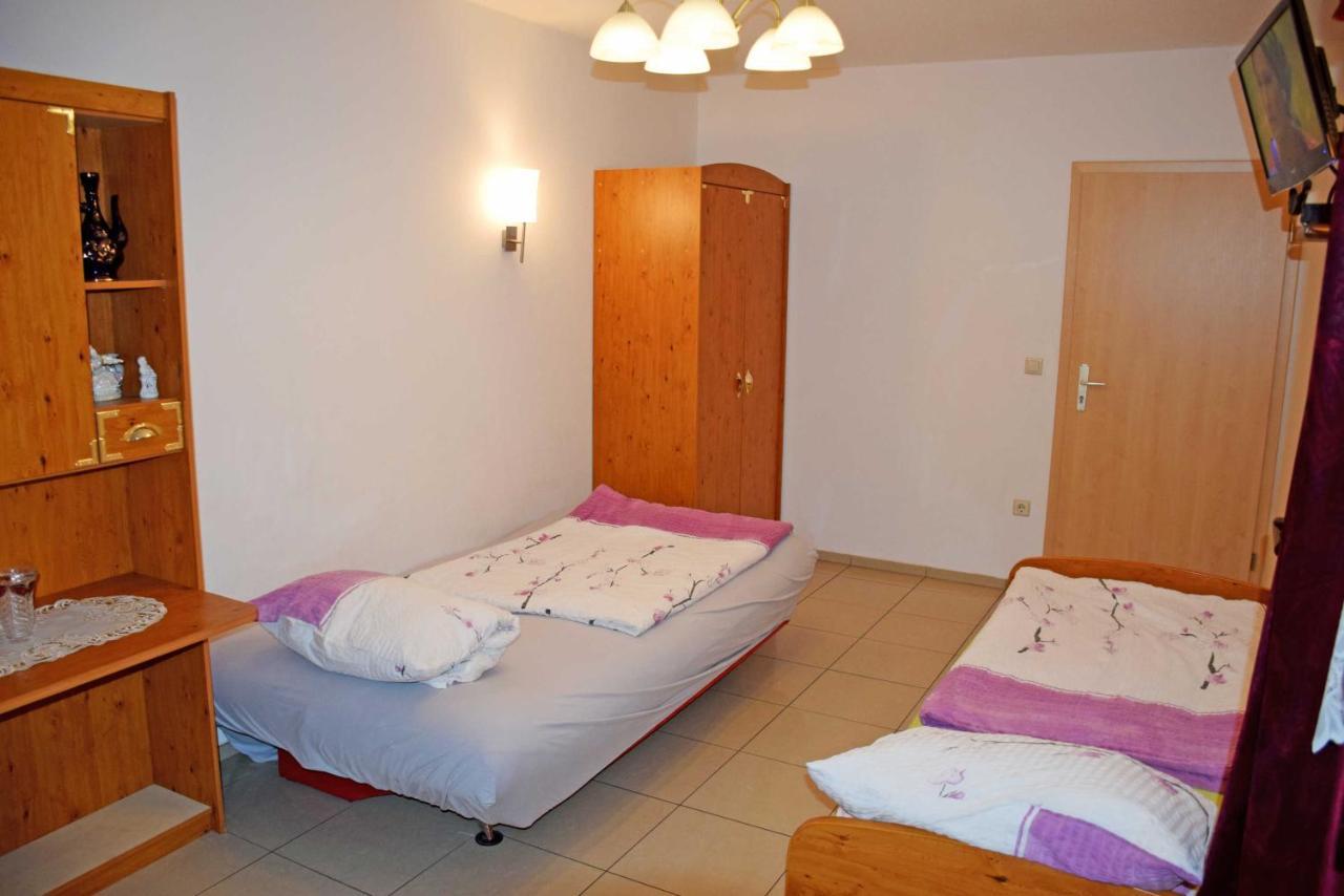 Ferienwohnung/ Ferienzimmer Asche Aschersleben Eksteriør bilde
