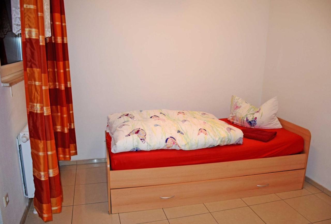 Ferienwohnung/ Ferienzimmer Asche Aschersleben Eksteriør bilde