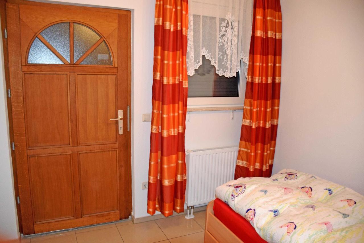 Ferienwohnung/ Ferienzimmer Asche Aschersleben Eksteriør bilde